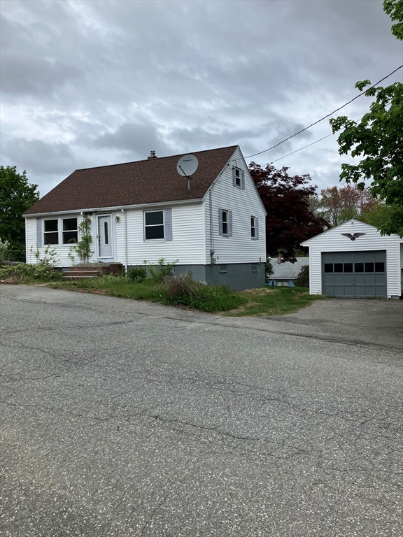 16 Newhill Rd, Methuen, MA Photo #1