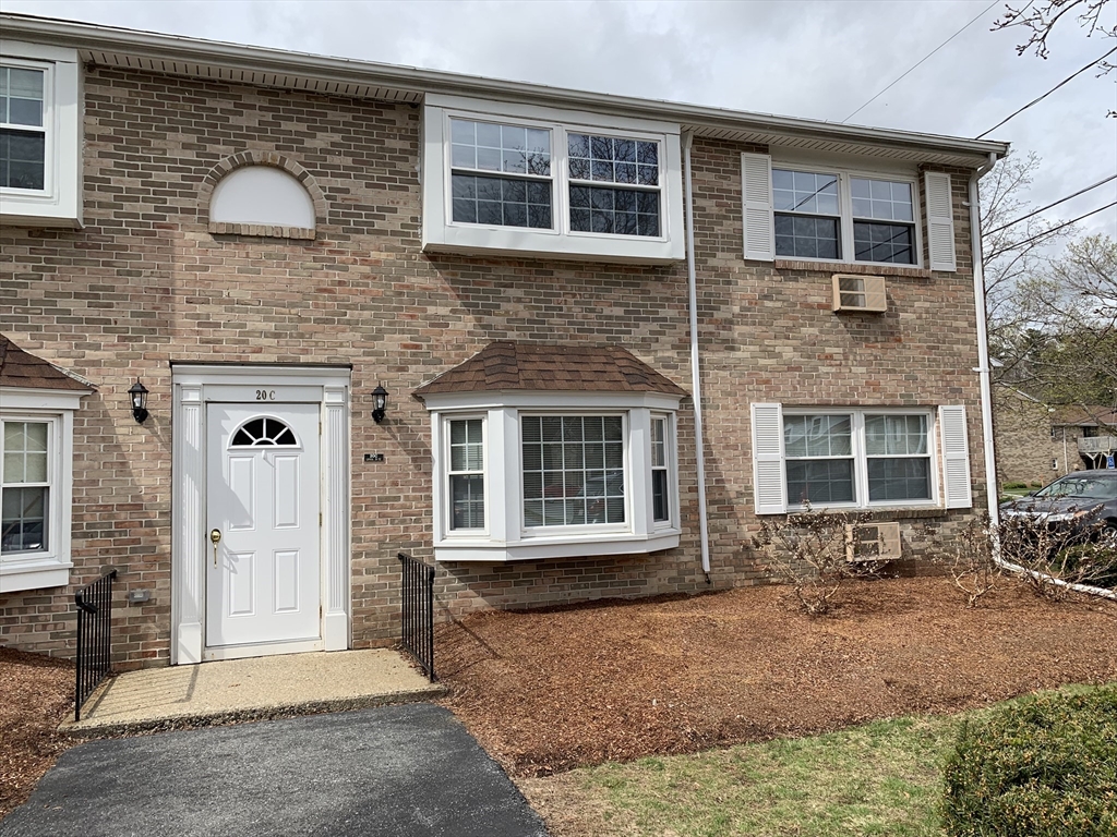 20 Washington Park Dr 12