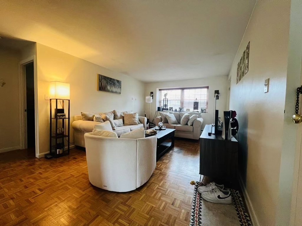 20 Washington Park Dr 12