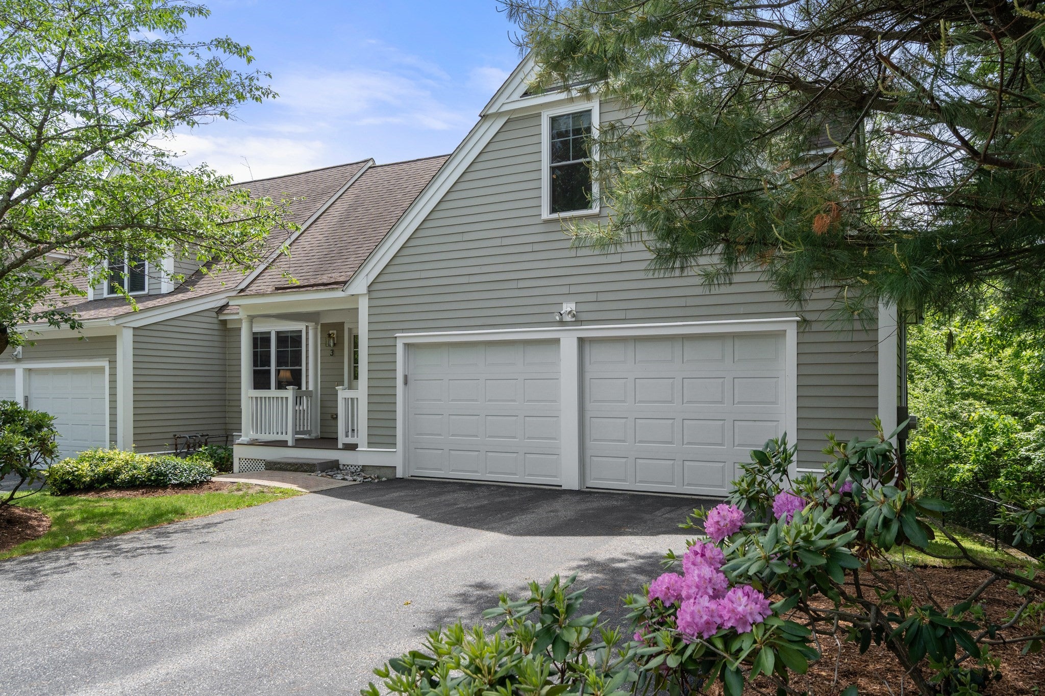 3 Flint Pond Dr