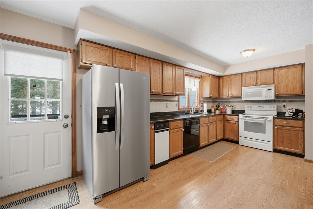 419 Southwick Rd P66