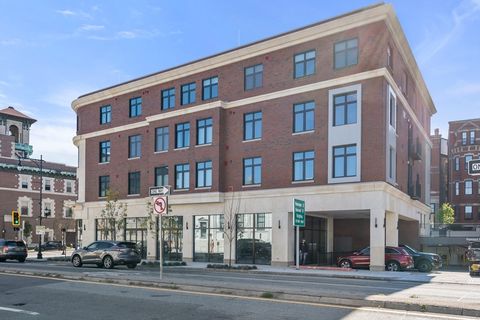 Photo of 69 Walnut St #1, Brookline, MA 02445 (MLS # 73475387)