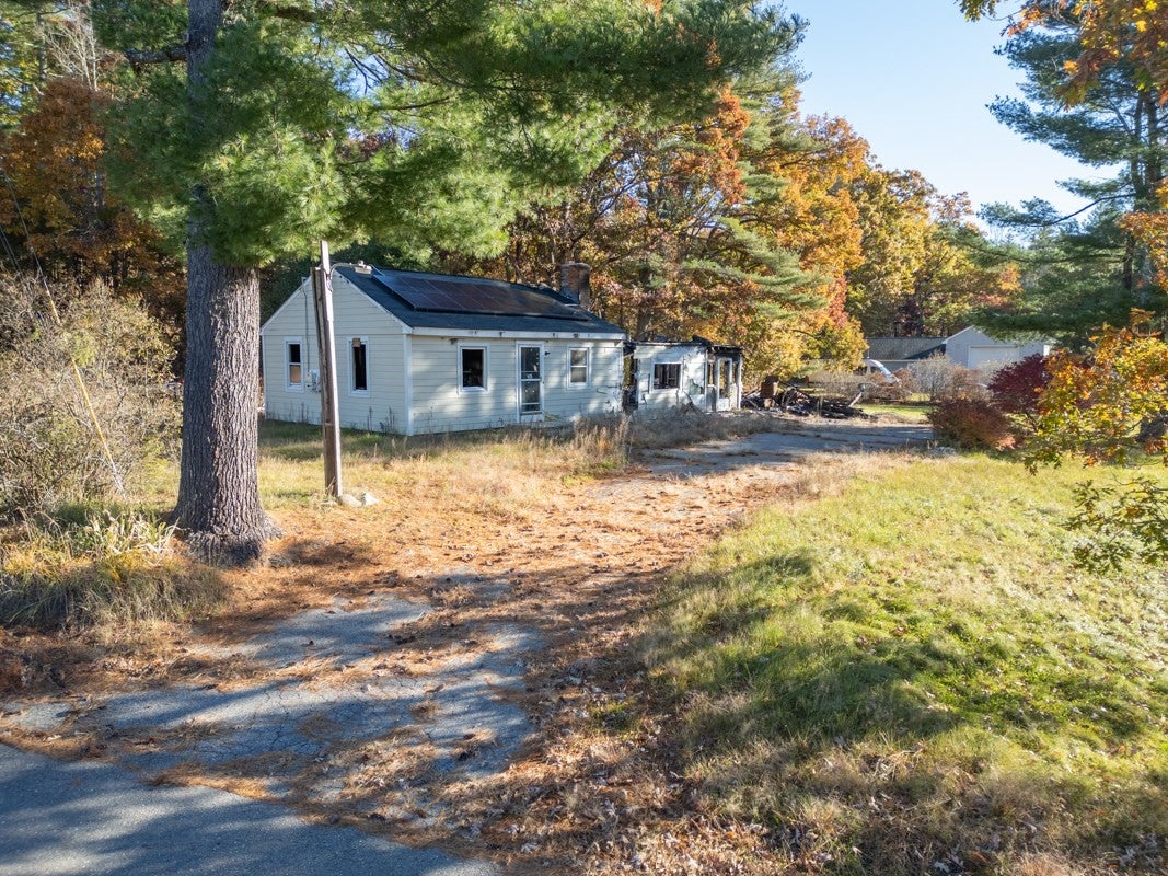 5 Burgess Rd, Townsend, MA, 5 Burgess Rd, Townsend, MA Photo #11