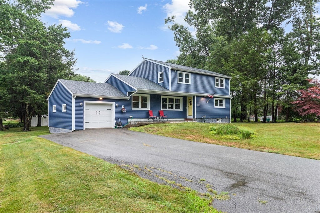 3 Grant Rd, Easton, MA Photo #1
