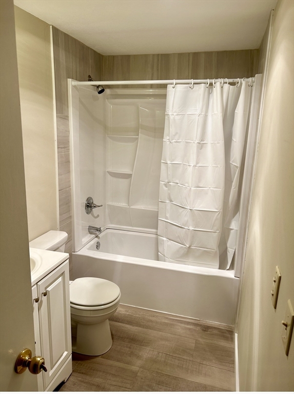 325 Ashland Ave 3
