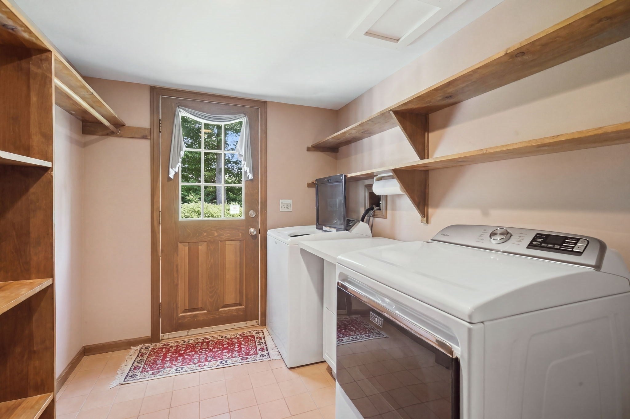 167 Llewellyn Drive, Westfield, MA, 167 Llewellyn Drive, Westfield, MA Photo #23