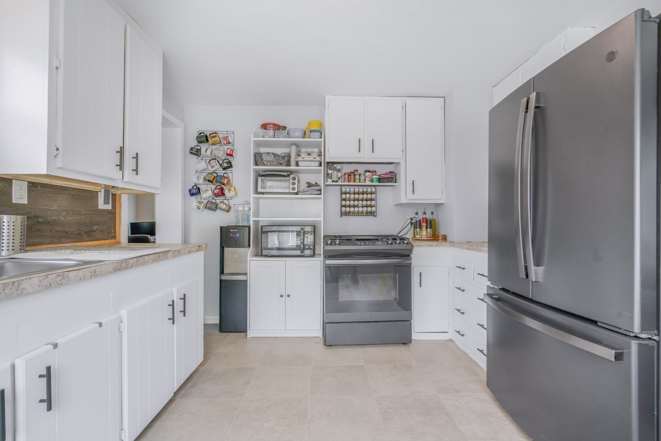 1894 Fall River Avenue, Seekonk, MA Photo #10