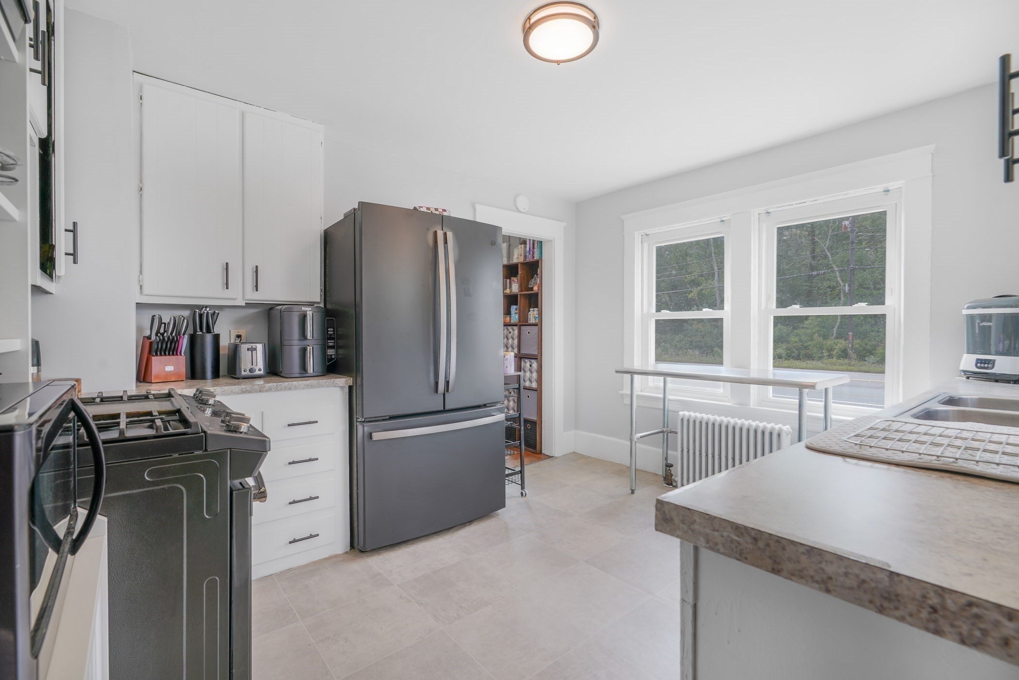 1894 Fall River Avenue, Seekonk, MA Photo #12