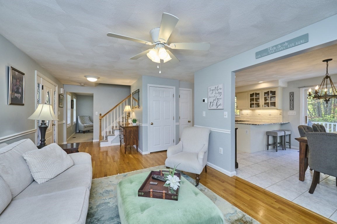 3 Suzannah Rd, Billerica, MA, 3 Suzannah Rd, Billerica, MA Photo #11