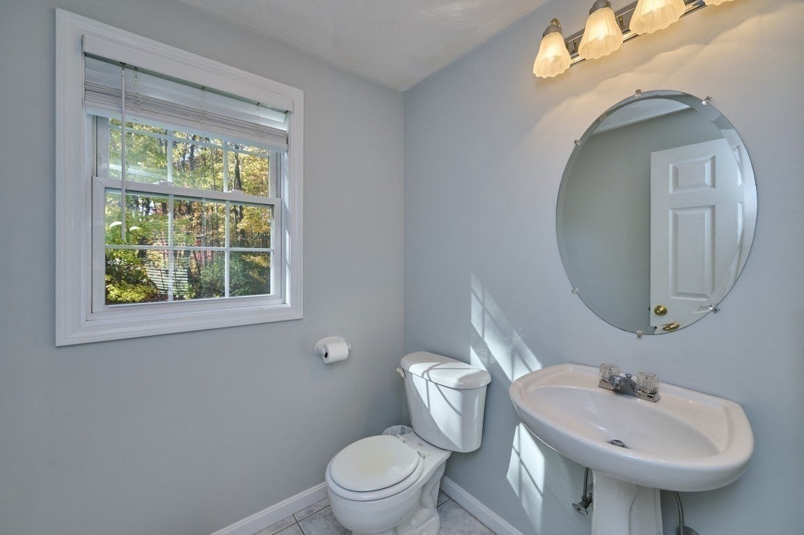 3 Suzannah Rd, Billerica, MA, 3 Suzannah Rd, Billerica, MA Photo #17