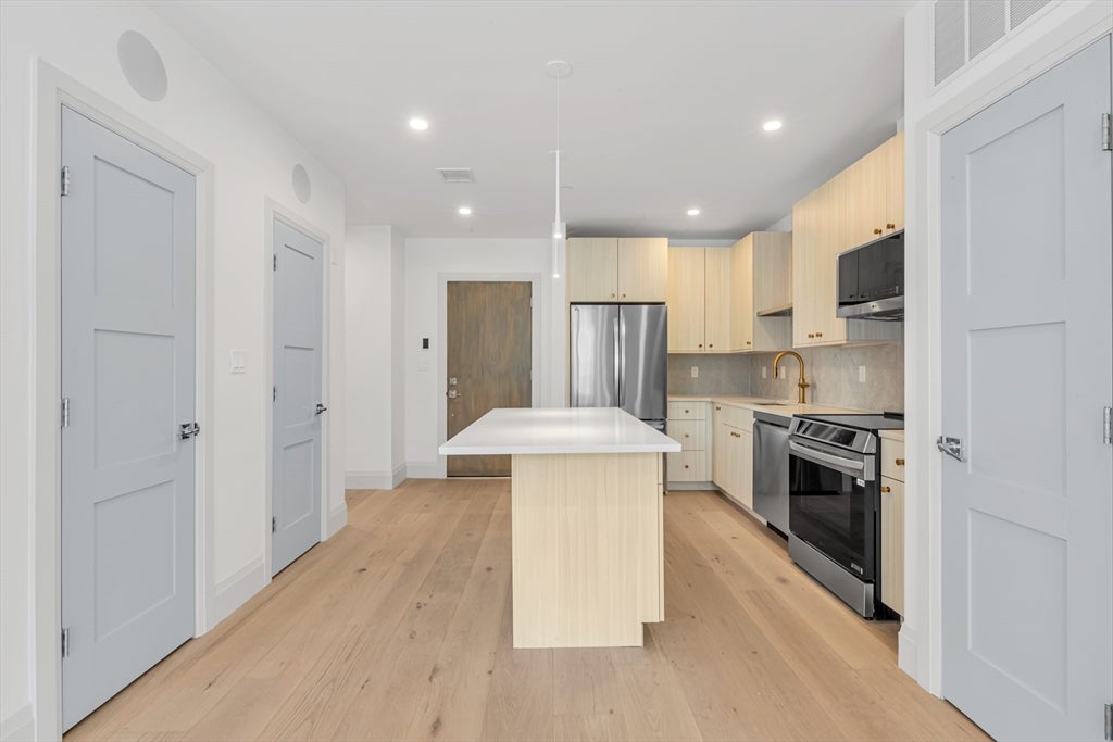 34 Oak Street #101, Boston, MA, 34 Oak Street #101, Boston, MA Photo #3