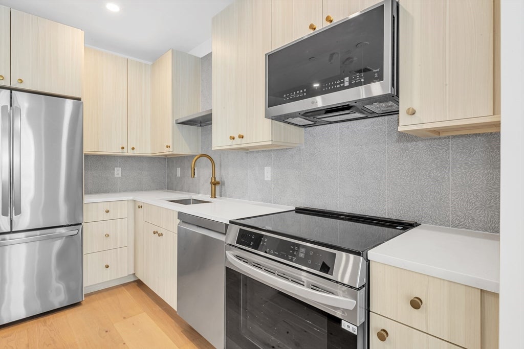 34 Oak Street #101, Boston, MA, 34 Oak Street #101, Boston, MA Photo #5