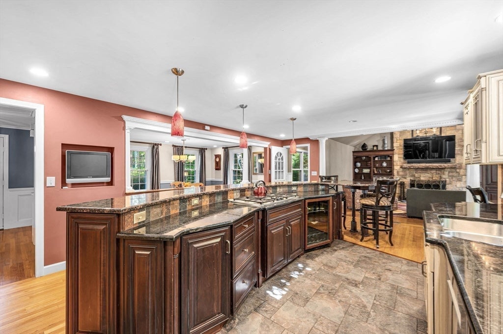 79 Silver Birch Road, Longmeadow, MA Photo #17