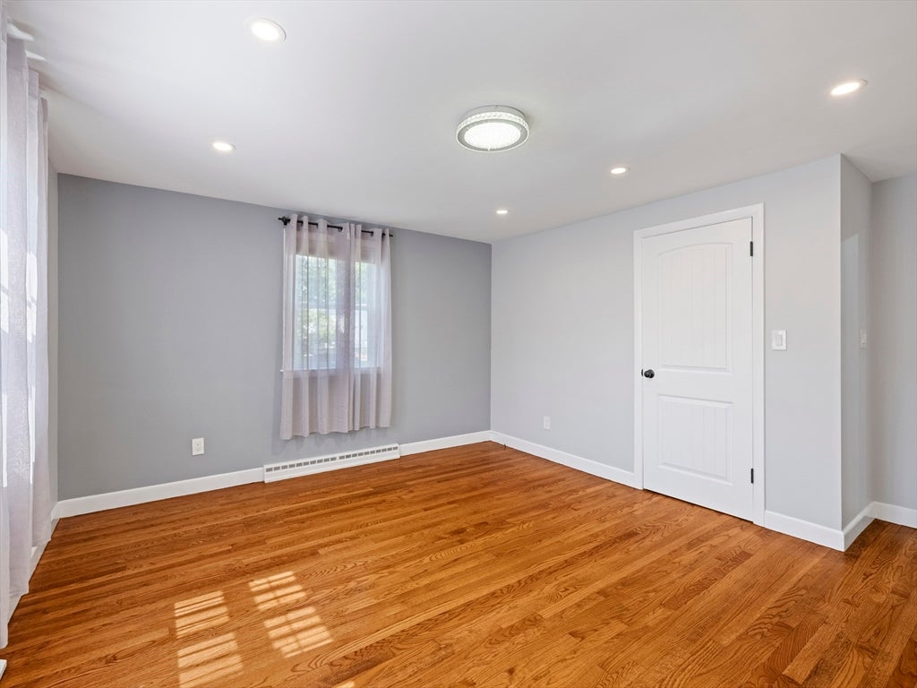 7 Fabens St, Saugus, MA, 7 Fabens St, Saugus, MA Photo #13