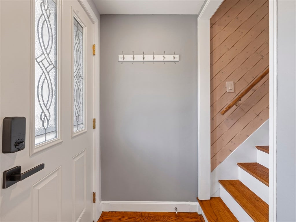 7 Fabens St, Saugus, MA, 7 Fabens St, Saugus, MA Photo #17