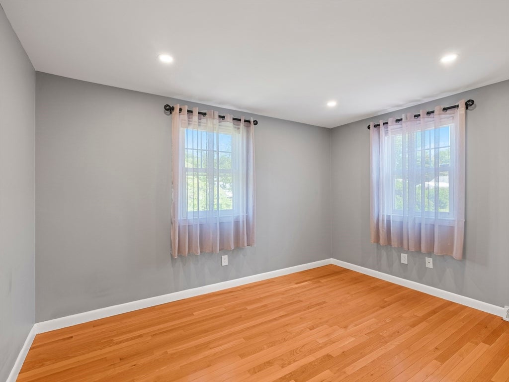 7 Fabens St, Saugus, MA, 7 Fabens St, Saugus, MA Photo #25