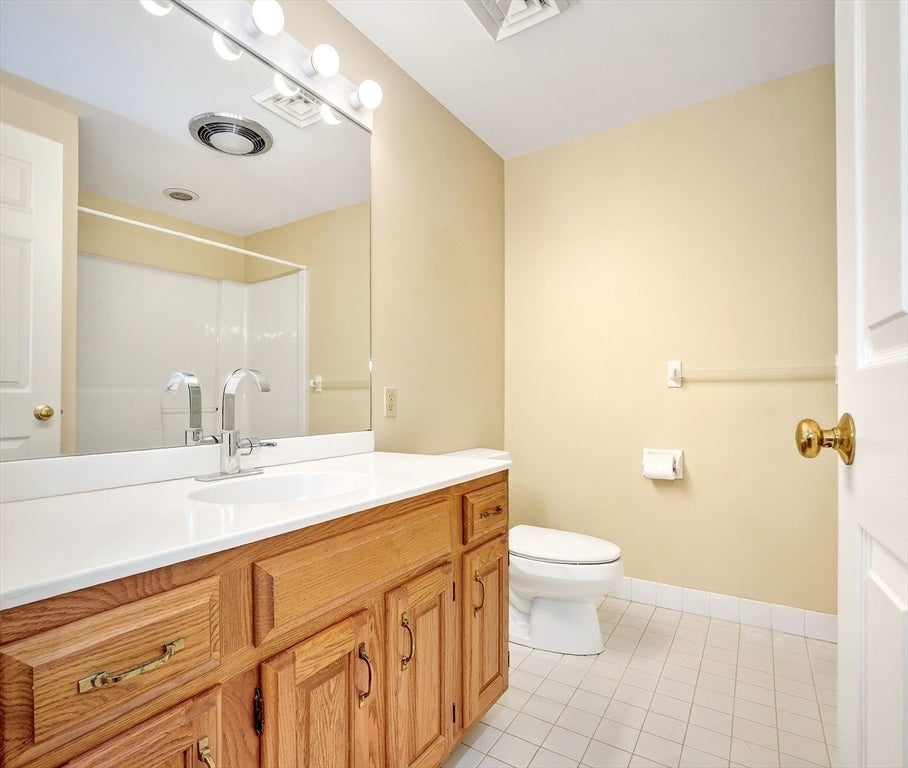 35 Mitchell Grant Way #35, Bedford, MA Photo #19