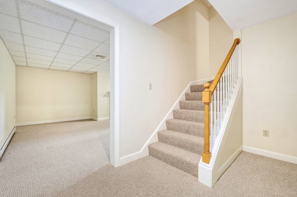 35 Mitchell Grant Way #35, Bedford, MA Photo #21