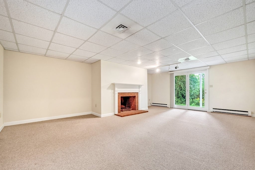 35 Mitchell Grant Way #35, Bedford, MA Photo #22