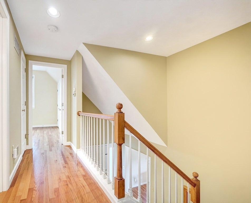 35 Mitchell Grant Way #35, Bedford, MA Photo #17