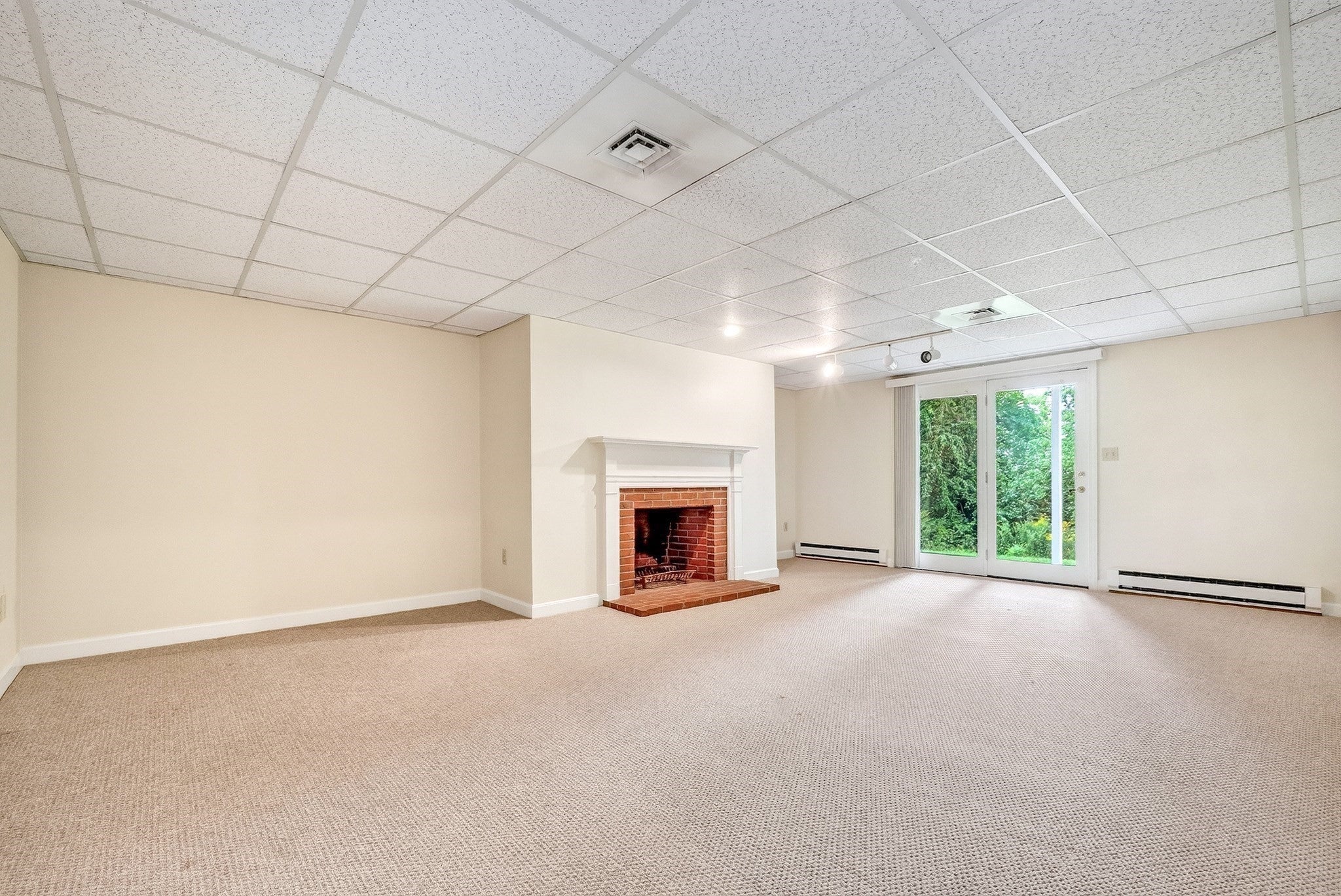35 Mitchell Grant Way #35, Bedford, MA Photo #22