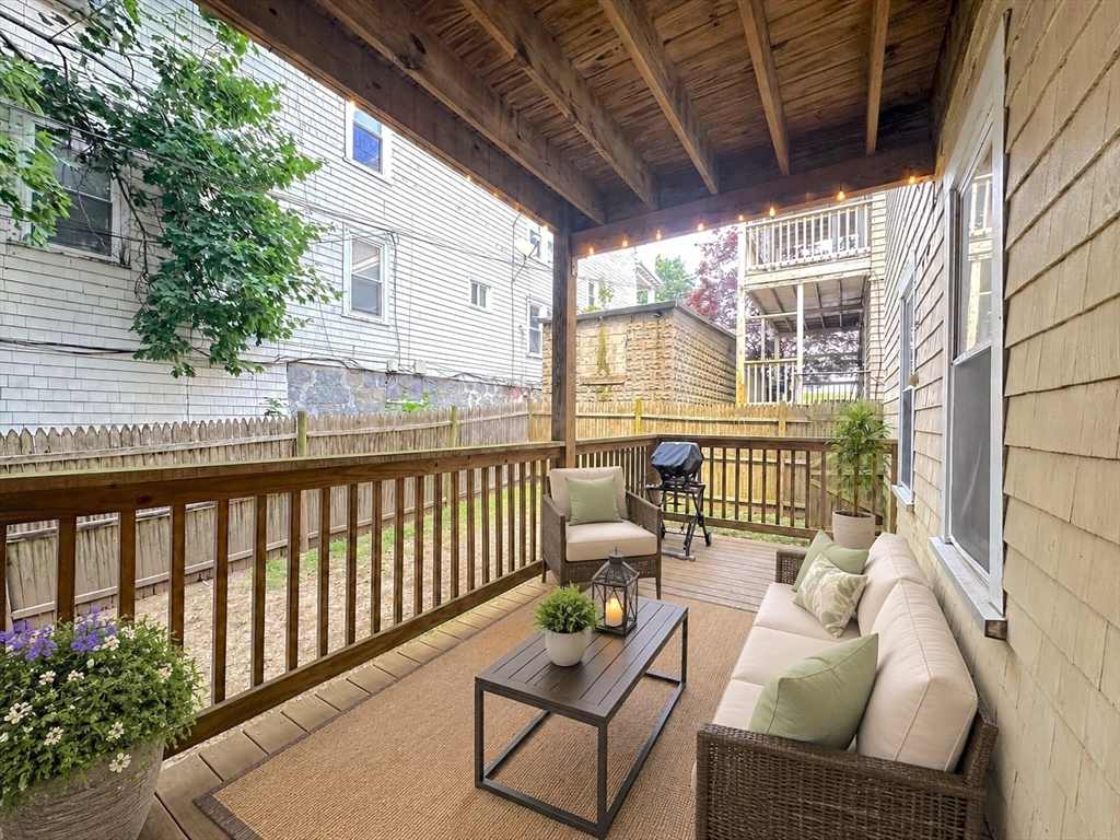 Click for 152 Homes Ave #2, Boston, MA slideshow Click for 152 Homes Ave #2, Boston, MA slideshow