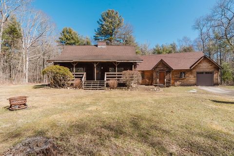 833 Williams St Dighton MA 02764