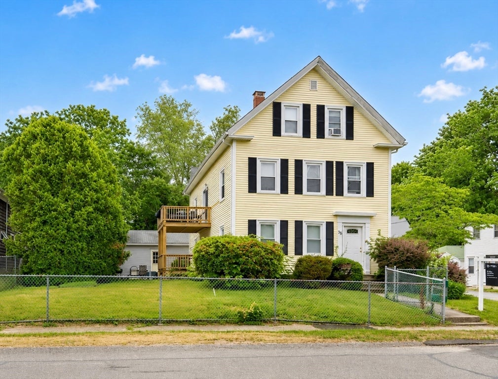 Photo 1 of 20 — 90 Oak St 2, Middleboro, MA 02346