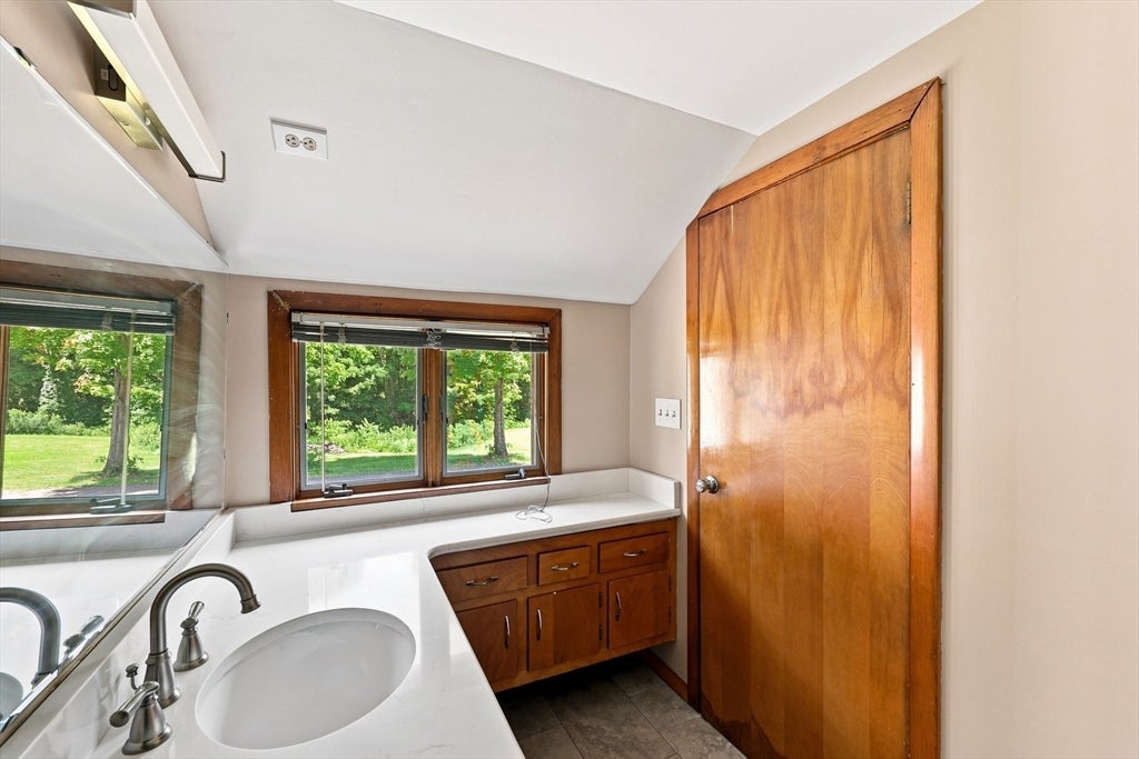 125 South St, Granby, MA, 125 South St, Granby, MA Photo #32