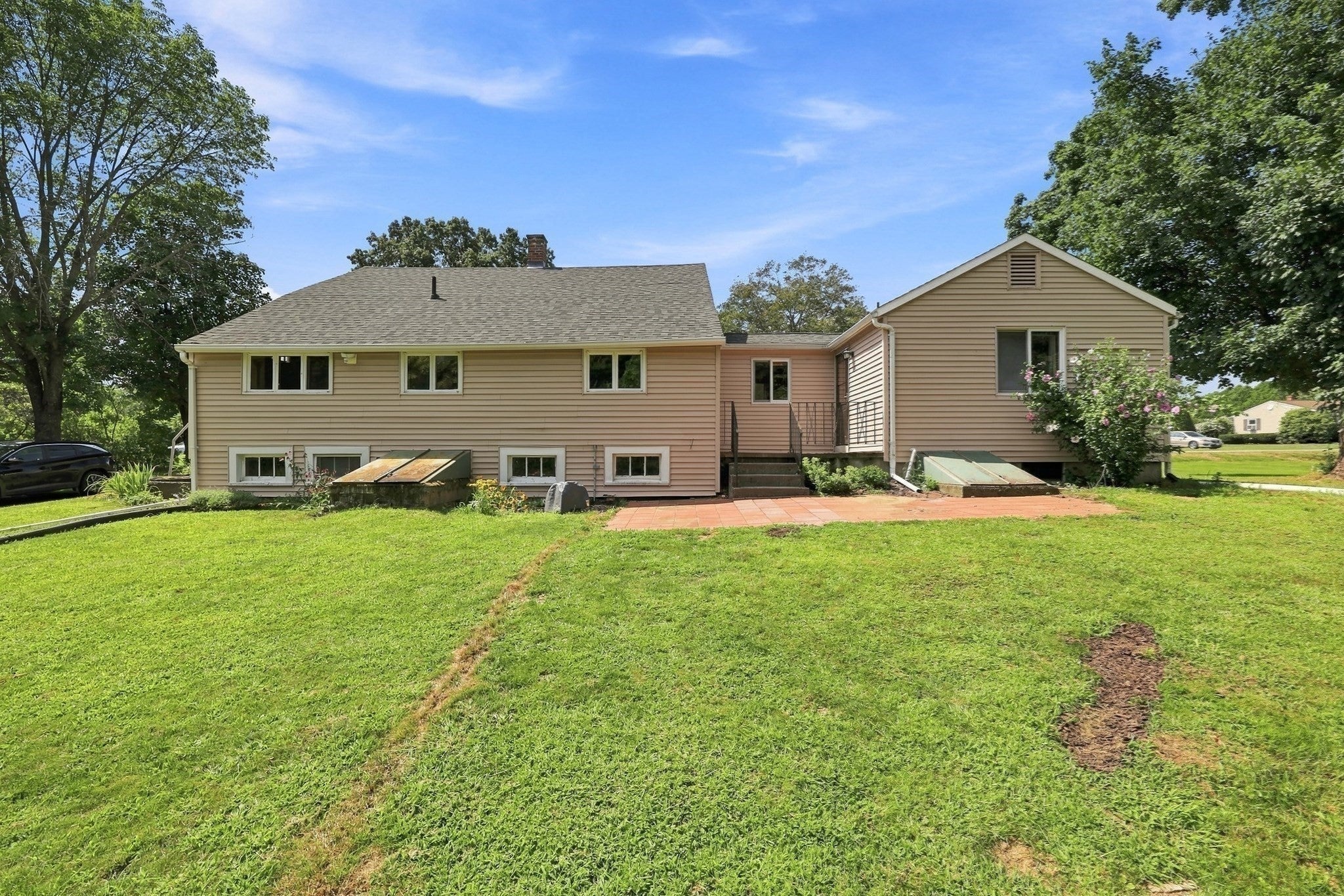 125 South St, Granby, MA, 125 South St, Granby, MA Photo #28