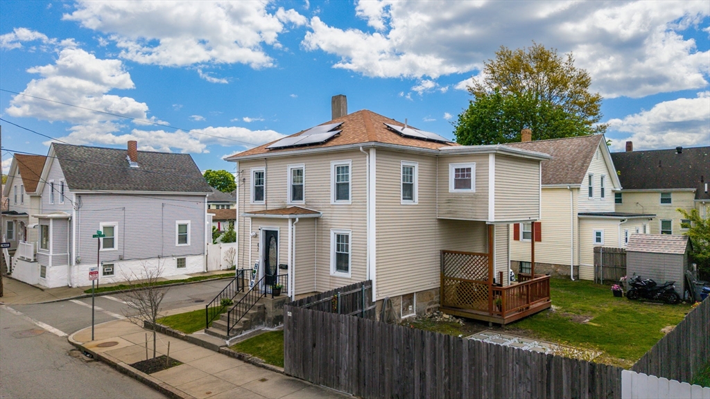672 Kempton St, New Bedford, MA Photo #2