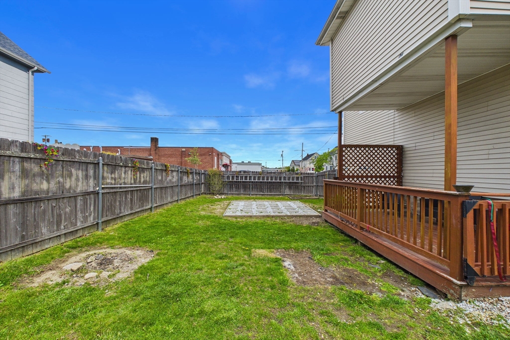 672 Kempton St, New Bedford, MA Photo #18