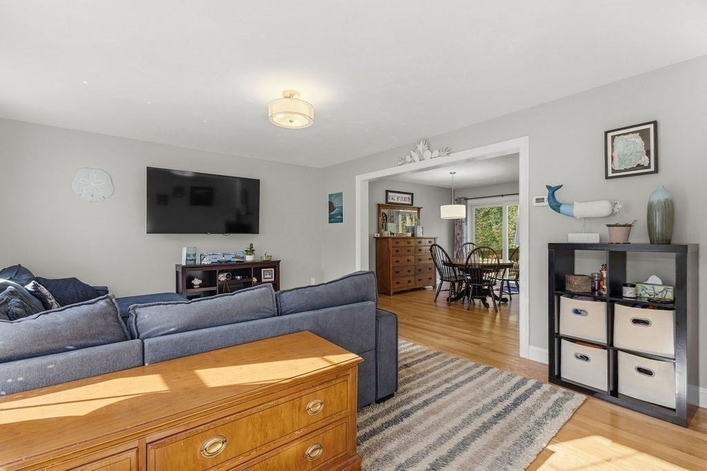 1687 Phillips Rd, New Bedford, MA, 1687 Phillips Rd, New Bedford, MA Photo #22