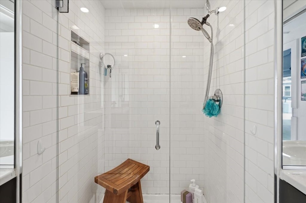 1 Pier 8 13th St #B28, Boston, MA, 1 Pier 8 13th St #B28, Boston, MA Photo #17
