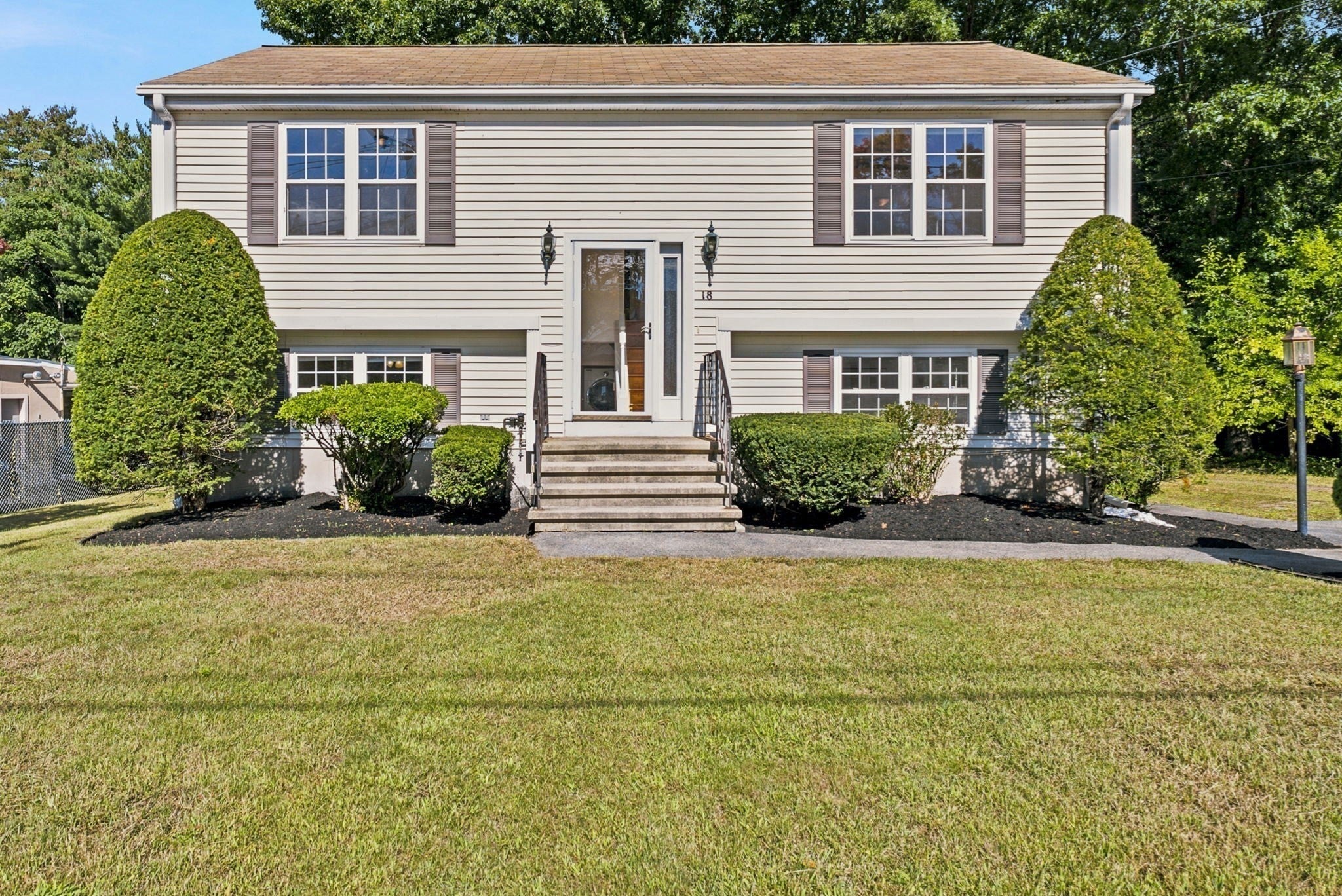 18 Woodland Street, Methuen, MA, 18 Woodland Street, Methuen, MA Photo #2