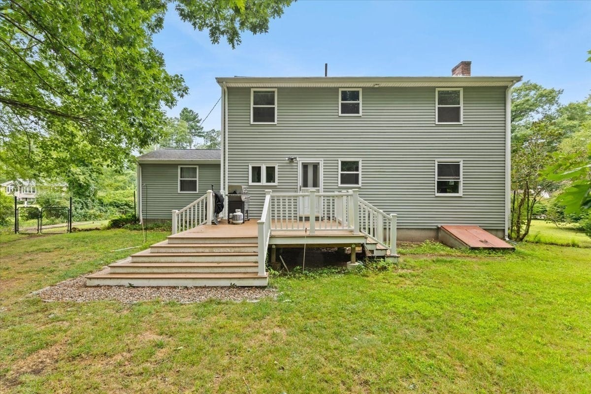 67 Atkinson Drive, Bridgewater, MA, 67 Atkinson Drive, Bridgewater, MA Photo #5