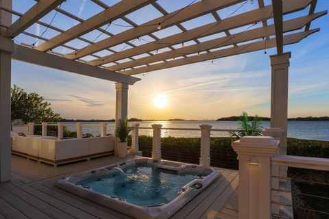 2 Beach Ln Hingham MA 02043