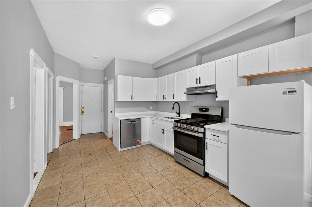 137 Shurtleff Street #1, Chelsea, MA, 137 Shurtleff Street #1, Chelsea, MA Photo #11