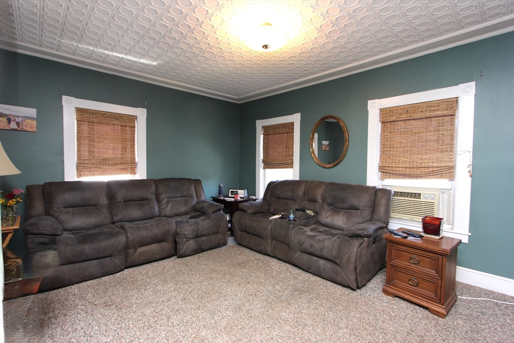 23-25 Mckinley Ave