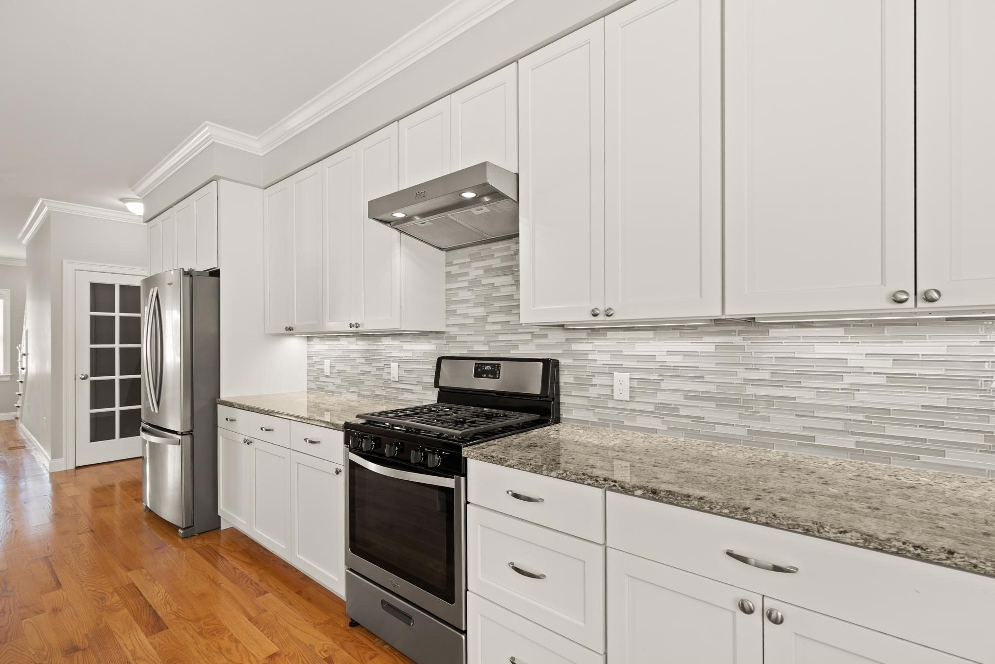 29 Wadsworth Ave #2, Waltham, MA Photo #5