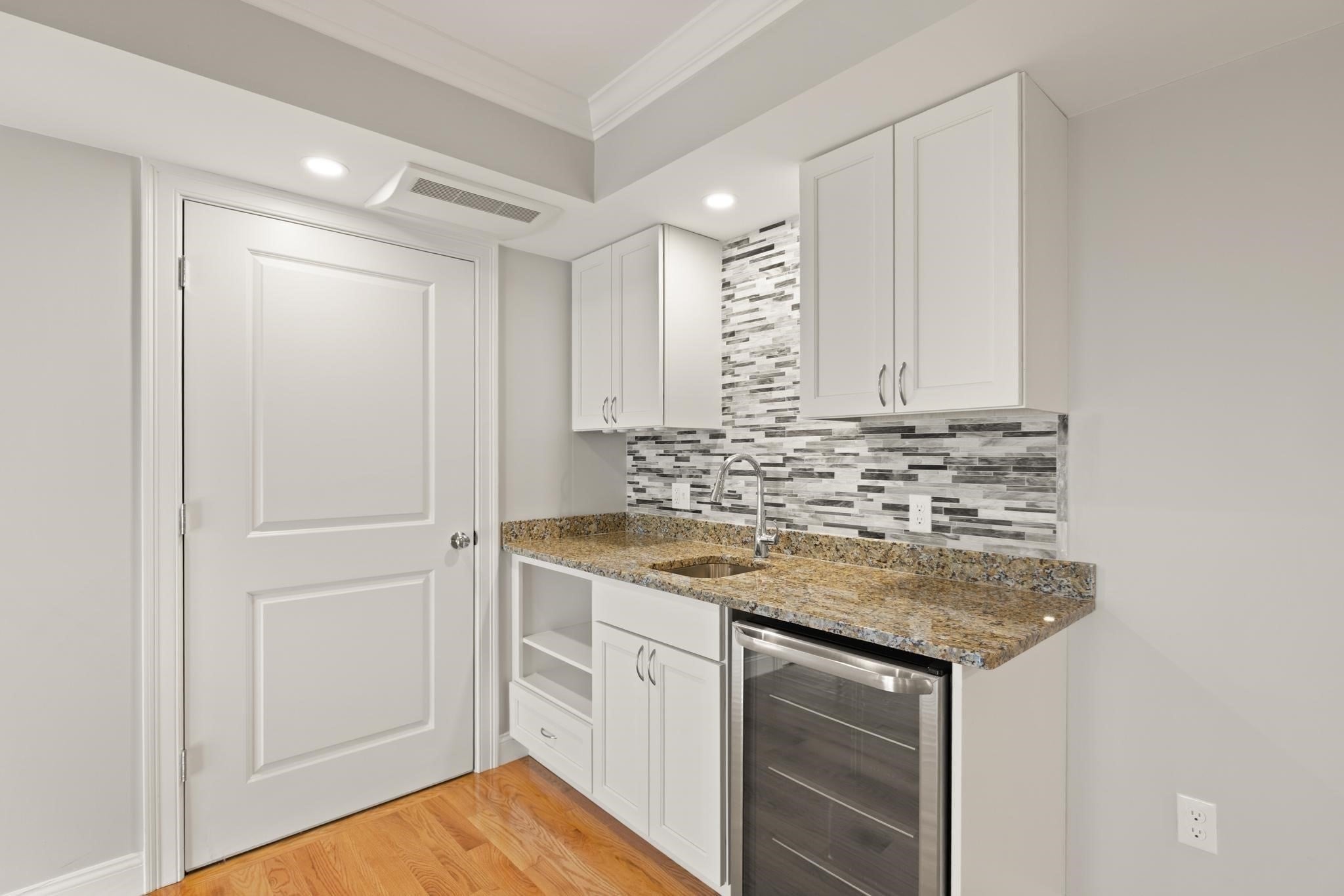 29 Wadsworth Ave #2, Waltham, MA Photo #30
