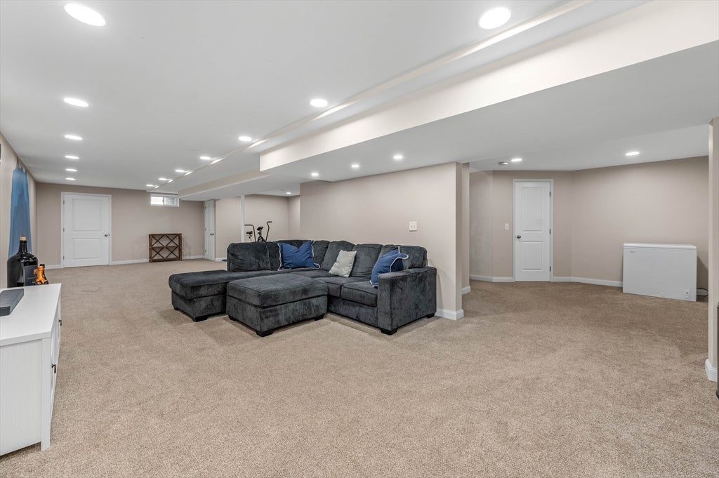 115 Colts Way, Attleboro, MA, 115 Colts Way, Attleboro, MA Photo #32