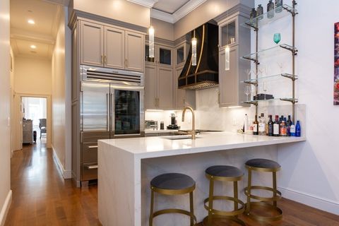 288 Commonwealth Ave 1 Boston MA 02115