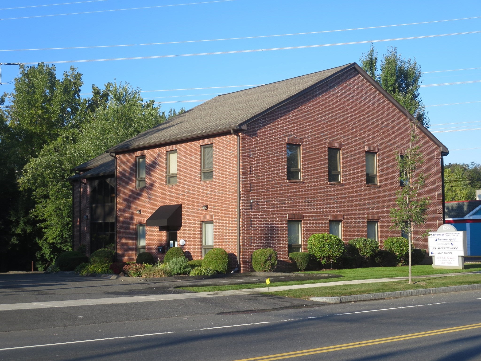 1233 Westfield Street