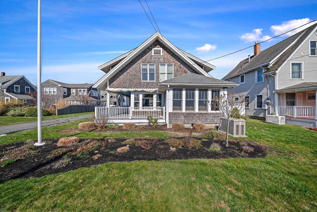 15 Puritan St