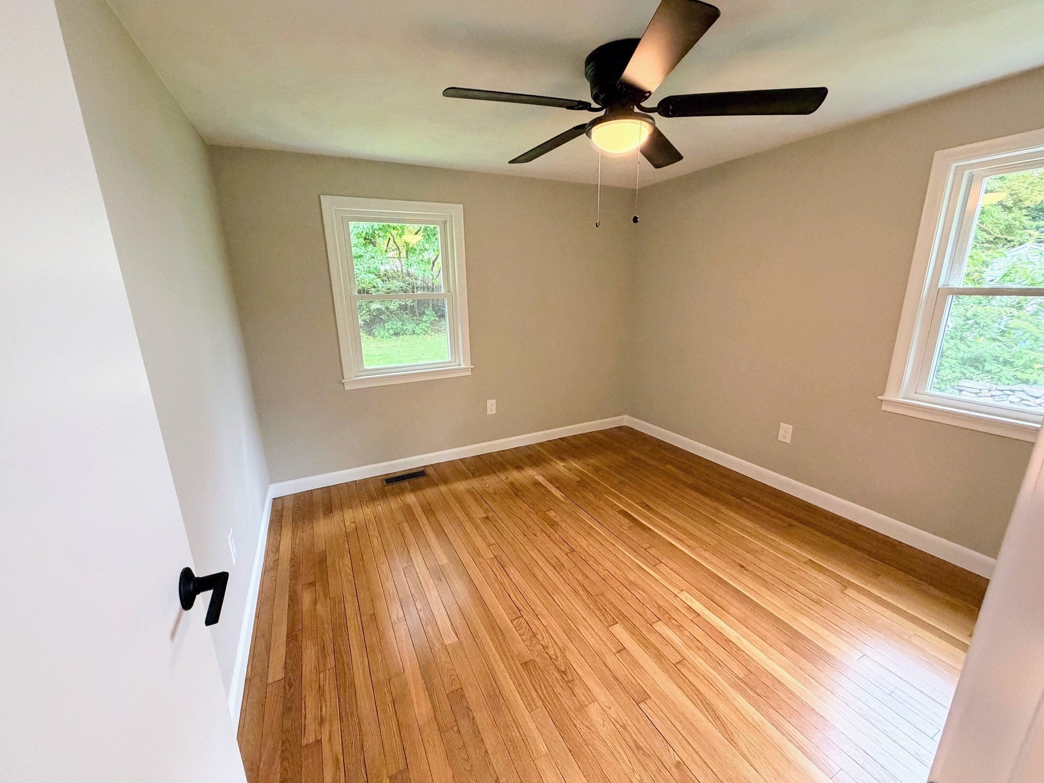36 Stuart Ave, Leominster, MA Photo #21