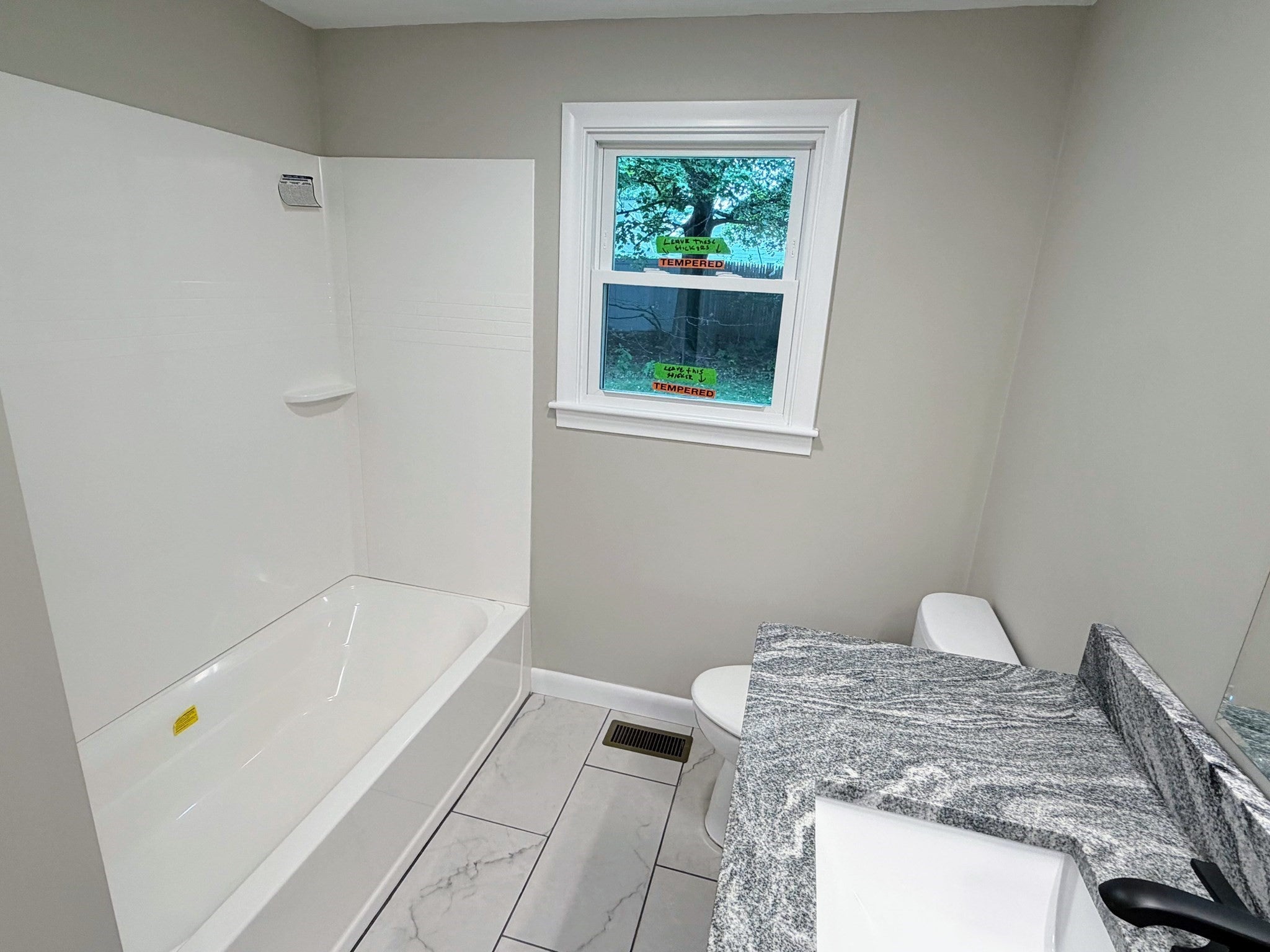 36 Stuart Ave, Leominster, MA Photo #16