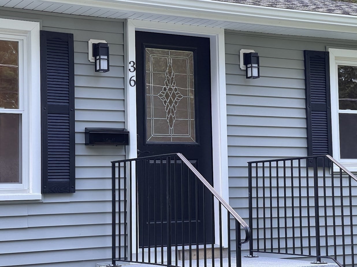 36 Stuart Ave