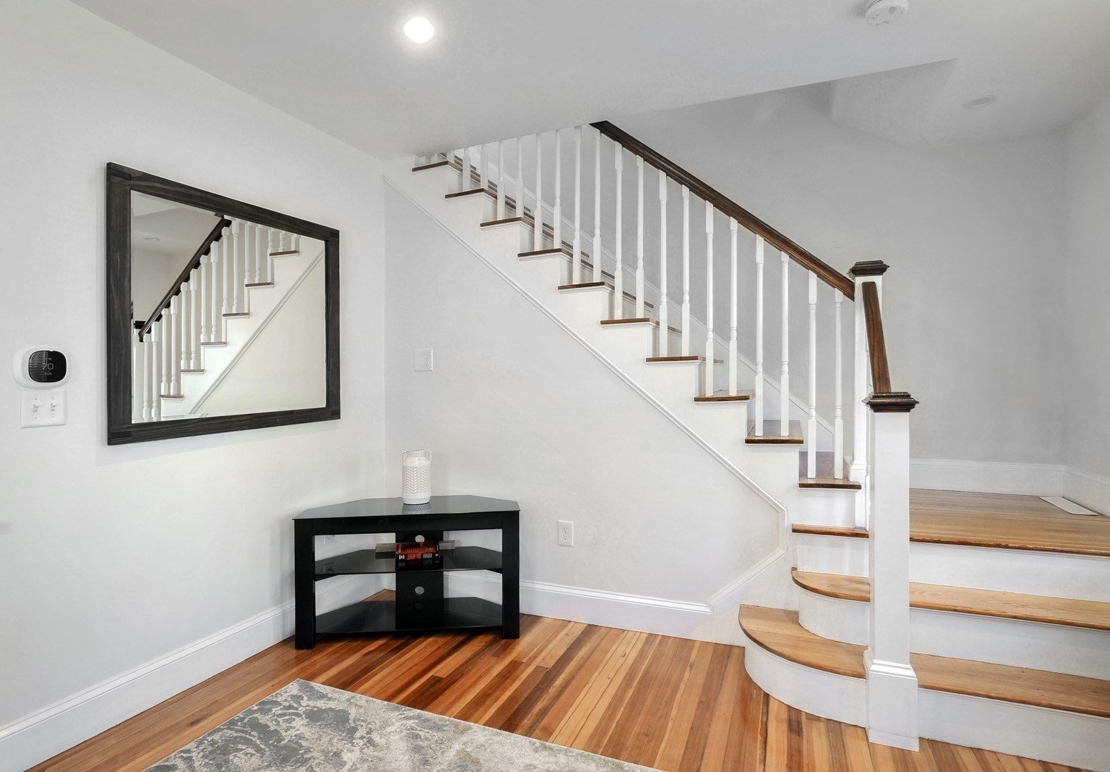 62 Rosemont Rd Fully Furnished RD, Weymouth, MA Photo #10