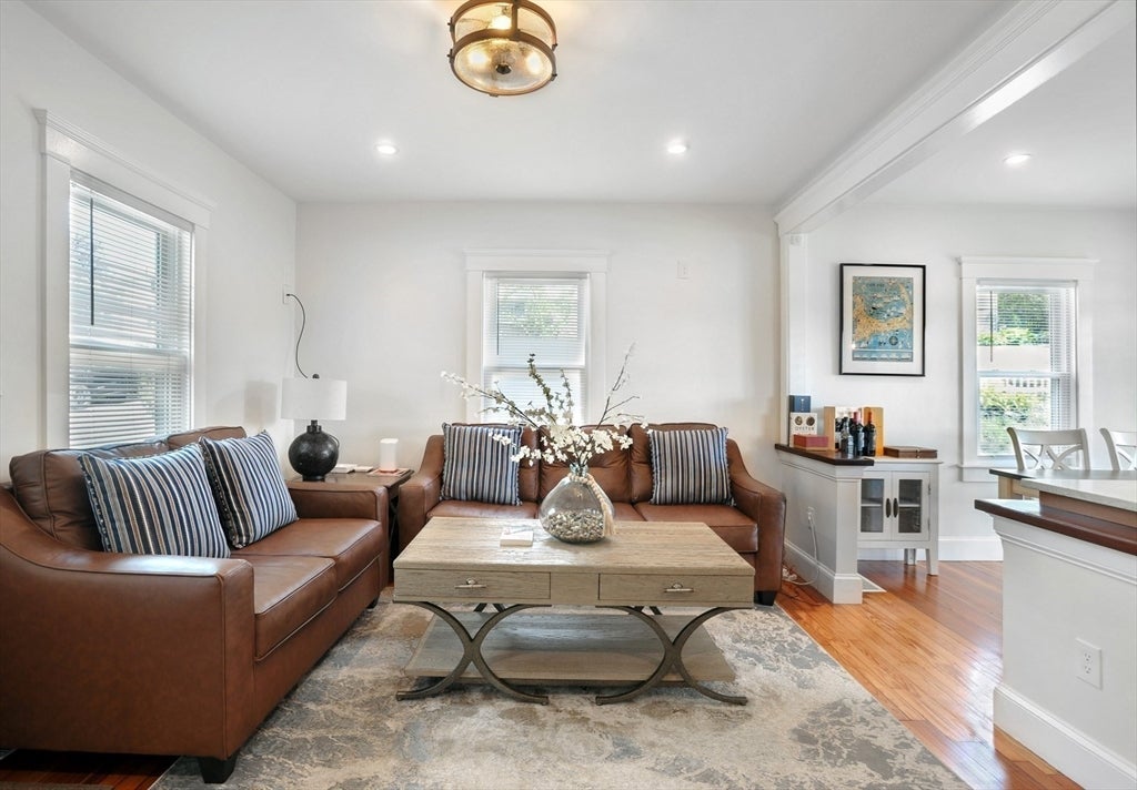 62 Rosemont Rd, Weymouth, MA Photo #2